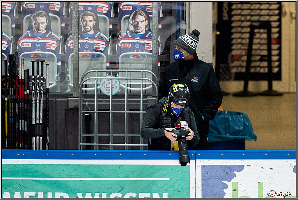PENNY DEL;  Iserlohn Roosters - Koelner Haie; Iserlohn, 13.01.2021